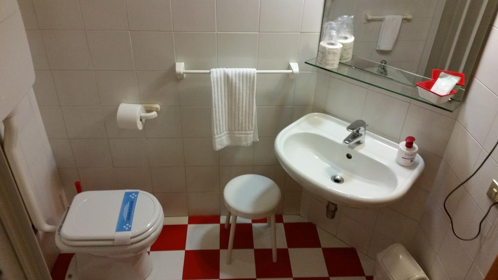 Le Colombelle Hotel Sant'Angelo  Room photo